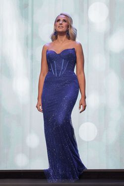Portia and Scarlett Blue Size 4 Plunge Floor Length A-line Dress on Queenly
