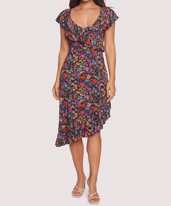 Style 1-1009617524-3855 LOST + WANDER Black Size 0 Floral Cocktail Dress on Queenly