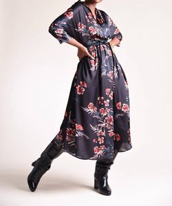 Style 1-2416122020-2901 MOLLY BRACKEN Black Size 8 Floor Length Medium Height Sleeves Belt Straight Dress on Queenly