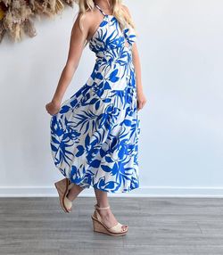 Style 1-244230241-3471 MINKPINK Multicolor Size 4 Keyhole Cocktail Dress on Queenly