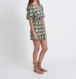 Style 1-2529808268-2696 MOLLY BRACKEN Black Size 12 Mini Print V Neck Tall Height Cocktail Dress on Queenly