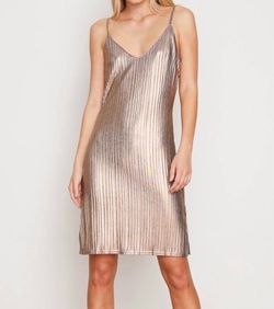 Style 1-2545704849-3855 MINKPINK Gold Size 0 V Neck Polyester Cocktail Dress on Queenly