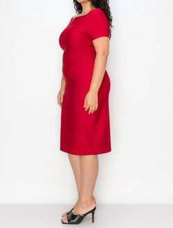 Style 1-4006535665-933 Haute Monde Red Size 24 Side Slit Sleeves Cocktail Dress on Queenly