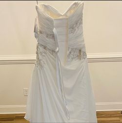 Maggie Sottero White Size 10 Free Shipping A-line Dress on Queenly