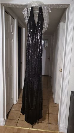 Style 62360 Jovani Black Tie Size 10 Sequined Pageant Plunge Prom Side slit Dress on Queenly