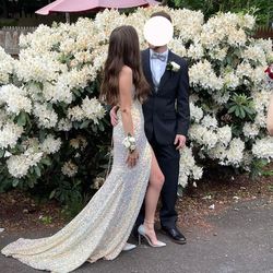 Alyce Paris Multicolor Size 2 Black Tie Plunge Prom Side slit Dress on Queenly