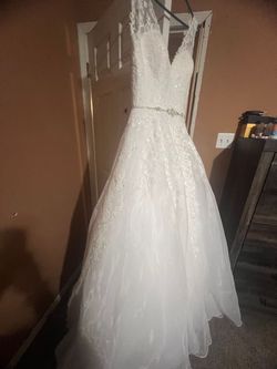 Venus White Size 10 Plunge Ball gown on Queenly