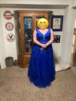 EVA usa Blue Size 28 Plunge Prom Quinceanera Straight Dress on Queenly