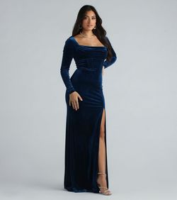 Style 05002-7610 Windsor Blue Size 0 Velvet Party Sleeves Side slit Dress on Queenly