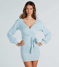 Style 05102-5370 Windsor Blue Size 8 V Neck Long Sleeve Belt Sorority Cocktail Dress on Queenly