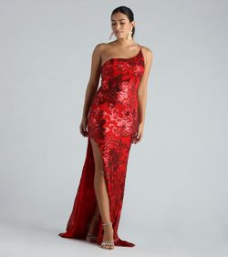 Style 05002-7647 Windsor Red Size 0 Spaghetti Strap Wedding Guest Shiny Floral Side slit Dress on Queenly