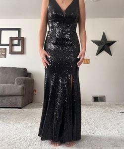 Eva usa Black Size 4 Prom Medium Height Mermaid Dress on Queenly