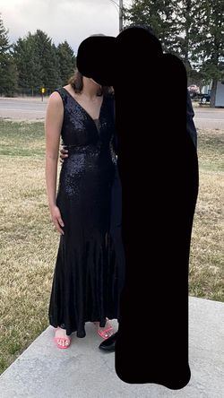 Eva usa Black Size 4 Prom Medium Height Mermaid Dress on Queenly