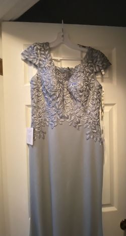 Style RN 2718 Rina di Montella Silver Size 8 Sheer Embroidery Mini A-line Dress on Queenly