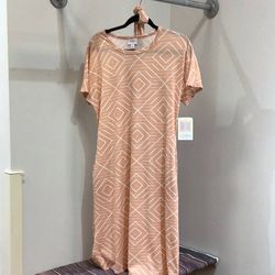 Style 1-142883669-3471 LuLaRoe Pink Size 4 Cocktail Dress on Queenly