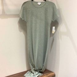 Style 1-1715893341-3973 LuLaRoe Gray Size 0 Tall Height Polyester High Neck Grey Straight Dress on Queenly
