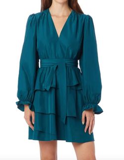 Style 1-1761661343-2901 Marie Oliver Green Size 8 Polyester V Neck Free Shipping Cocktail Dress on Queenly