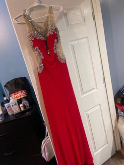 Alyce Paris Red Size 6 Floor Length Plunge A-line Dress on Queenly