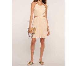 Style 1-374879340-2901 heartloom Nude Size 8 Polyester Cut Out Cocktail Dress on Queenly