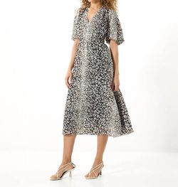 Style 1-39916140-1901 TANYA TAYLOR Black Size 6 Sleeves Polyester 1-39916140-1901 Cocktail Dress on Queenly