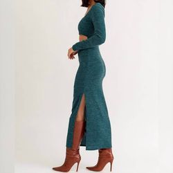 Style 1-419130653-3011 LE LIS Green Size 8 Side Slit Straight Dress on Queenly