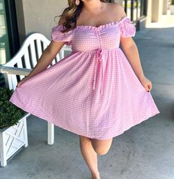 Style 1-962607096-3855 Meet Me in Santorini Pink Size 0 Free Shipping Cocktail Dress on Queenly