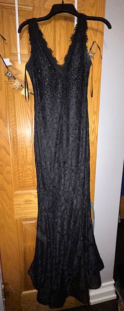 Betsy and Adam Black Tie Size 2 Prom Military Straight Dress on Queenly