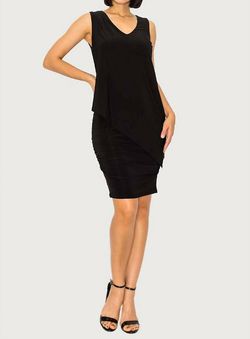 Style 1-1251945861-3471 LAST TANGO Black Size 4 V Neck Spandex Cocktail Dress on Queenly