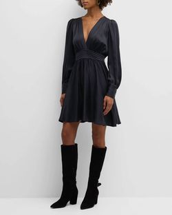 Style 1-1535206037-3236 XIRENA Black Size 4 Mini V Neck Summer Cocktail Dress on Queenly