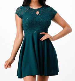 Style 1-1841288933-3818 La Scala Green Size 16 Plus Size Flare Sleeves Cocktail Dress on Queenly