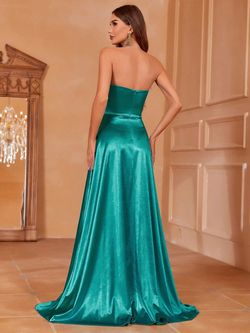 Style FSWD1945 Faeriesty Green Size 4 Polyester Tall Height Straight Dress on Queenly