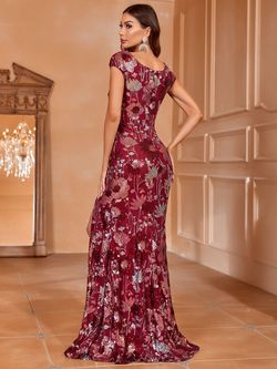 Style FSWD0747 Faeriesty Red Size 0 Sequined Burgundy Side slit Dress on Queenly