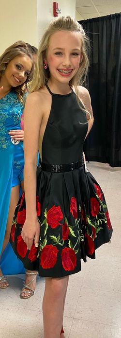 Sherri Hill Black Size 00 Medium Height Jersey Cocktail Dress on Queenly