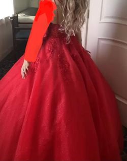 Nicole Bakti Red Size 2 Prom Floor Length Peach Ball gown on Queenly