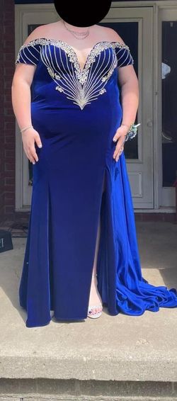 Style JK2202 Johnathan Kayne Blue Size 22 Floor Length Plus Size Velvet Prom Train Dress on Queenly