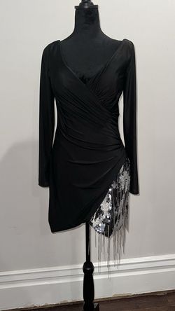 Johnathan Kayne Black Size 10 Long Sleeve Jonathan Kayne Cocktail Dress on Queenly
