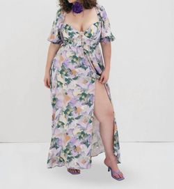 Style 1-113059297-3855 for Love & Lemons Purple Size 0 Floral Tall Height Side slit Dress on Queenly