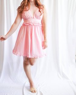 Style 1-1296368196-3236 MABLE Pink Size 4 Tall Height V Neck Cocktail Dress on Queenly