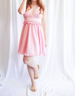 Style 1-1296368196-3236 MABLE Pink Size 4 Tall Height V Neck Cocktail Dress on Queenly