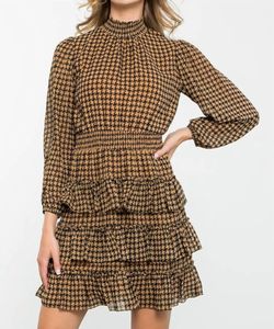 Style 1-798589246-3855 THML Nude Size 0 Long Sleeve Mini Cocktail Dress on Queenly