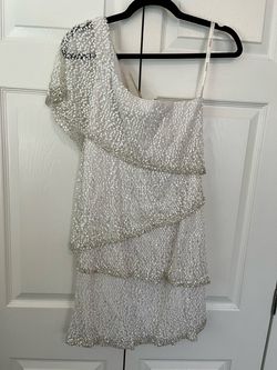 Style TS21140 Tony Bowls White Size 8 Engagement Cocktail Dress on Queenly
