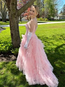 Sherri Hill Pink Size 4 50 Off Plunge Prom Free Shipping Ball gown on Queenly
