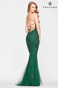 Style S10634 Faviana Green Size 6 Lace S10634 Floor Length Mermaid Dress on Queenly