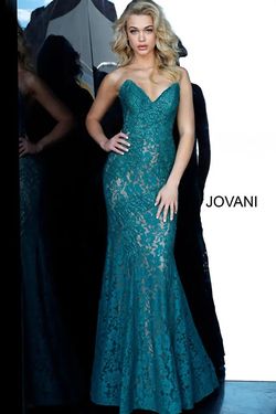 Style 37334 Jovani Green Size 4 37334 Lace Fitted Mermaid Dress on Queenly