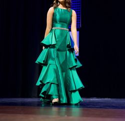 Jovani Green Size 0 Appearance Emerald Military Straight Dress on Queenly