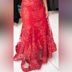 Red Size 10 Ball gown on Queenly