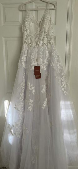 STACEES White Size 6 Free Shipping Engagement Straight Dress on Queenly