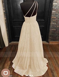 Style SM0307891843 Stacees Gold Size 10 One Shoulder A-line Dress on Queenly