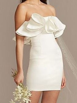 Bardot White Size 10 Engagement Appearance Strapless Cocktail Dress on Queenly