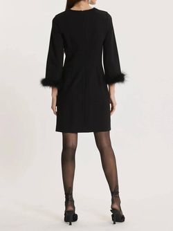 Style 1-1550772879-1498 Tyler Boe Black Size 4 Feather Mini Sleeves Spandex Cocktail Dress on Queenly